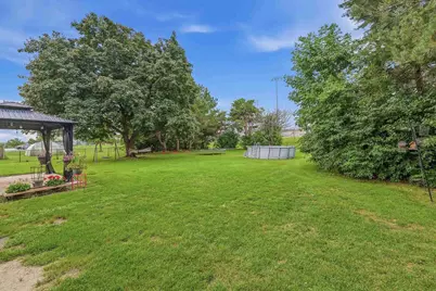 884 E Division Street, Fond du Lac, WI 54935 - Photo 24