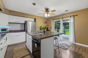 884 E Division St, Fond du Lac, WI 54935 - Photo 2