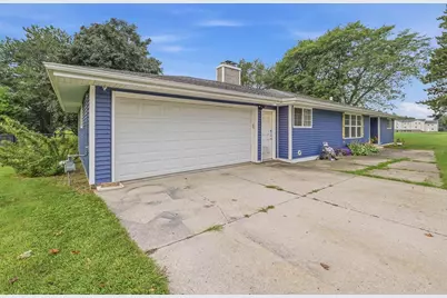884 E Division Street, Fond du Lac, WI 54935 - Photo 22