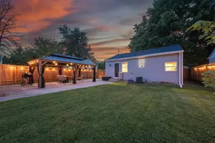 1831 14th Ave, Green Bay, WI 54304 - Photo 2