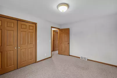 406 Greenbriar Avenue, Fond du Lac, WI 54935 - Photo 22