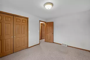 406 Greenbriar Ave, Fond du Lac, WI 54935 - Photo 22