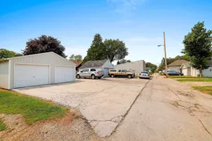 1044 Caroline St, Green Bay, WI 54303 - Photo 44