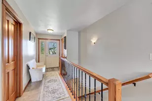 2519 Turnbury Rd, Green Bay, WI 54313 - Photo 2