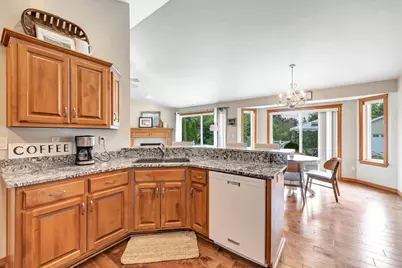 2519 Turnbury Road, Green Bay, WI 54313 - Photo 10