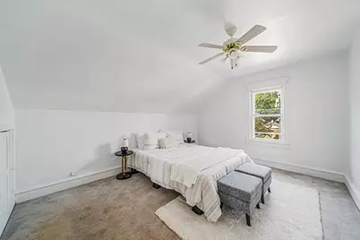 107 W 16th Avenue, Oshkosh, WI 54902 - Photo 8