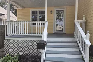 1040 Blaine St, Marinette, WI 54143 - Photo 6