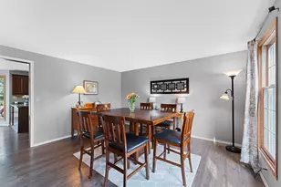 2906 Sunray Ln, Green Bay, WI 54313 - Photo 4