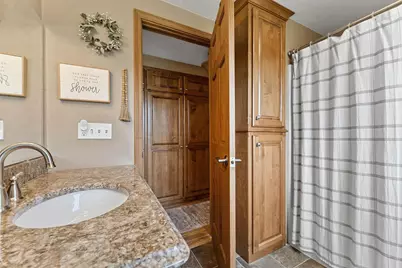2423 Hampton Avenue, Green Bay, WI 54311 - Photo 22