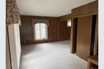 1909 Simpson Street, Oshkosh, WI 54902 - Photo 12