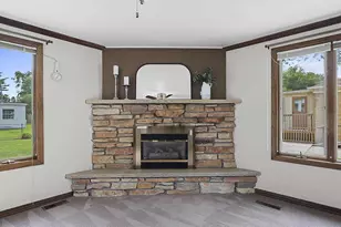 1139 Kellogg St, Green Bay, WI 54303 - Photo 6