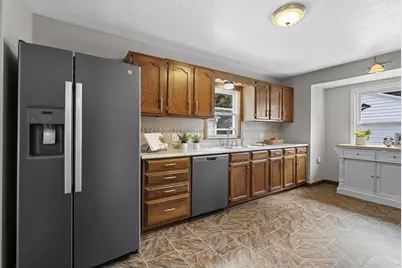 1139 Kellogg Street, Green Bay, WI 54303 - Photo 10