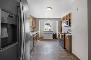 1139 Kellogg St, Green Bay, WI 54303 - Photo 12