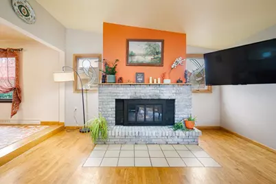 1303 Faust Avenue, Oshkosh, WI 54902 - Photo 6