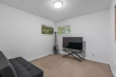 1412 W 9th Avenue, Oshkosh, WI 54902 - Photo 14