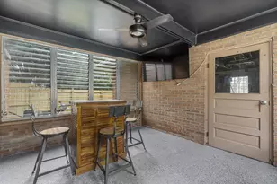 1412 W 9th Ave, Oshkosh, WI 54902 - Photo 16