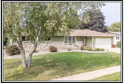 815 W Jennings Street, New London, WI 54961 - Photo 1