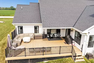 4417 Cottonwood Lane, De Pere, WI 54115 - Photo 8