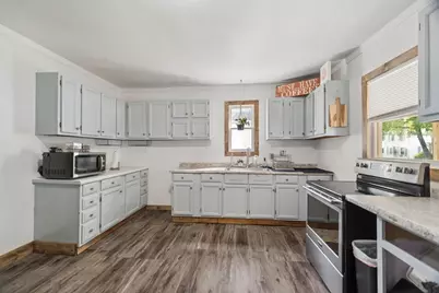 362 Portage Street, Fond du Lac, WI 54935 - Photo 8