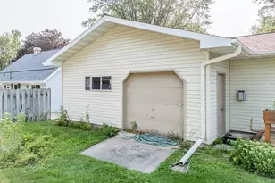 1808 Nassau St, New London, WI 54961 - Photo 34