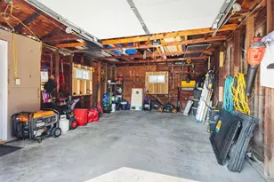 2105 17th St, Menominee, MI 49858 - Photo 18