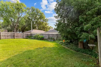1624 Mt Vernon Street, Oshkosh, WI 54901 - Photo 28