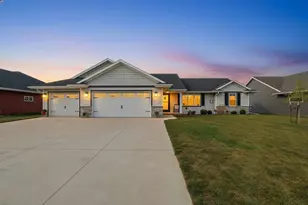 869 Joeanna Wy, Pulaski, WI 54162 - Photo 46