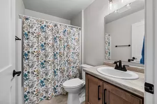 869 Joeanna Wy, Pulaski, WI 54162 - Photo 40