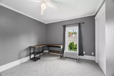 1215 Grand Street, Oshkosh, WI 54901 - Photo 18