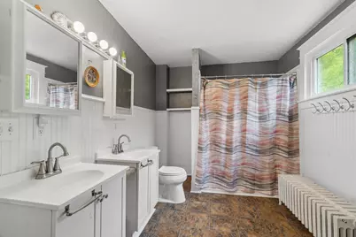 1215 Grand Street, Oshkosh, WI 54901 - Photo 12