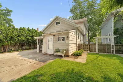 1215 Grand Street, Oshkosh, WI 54901 - Photo 22