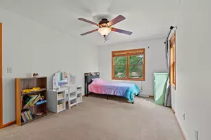 1325 S Westhaven Dr, Oshkosh, WI 54904 - Photo 40