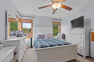 1325 S Westhaven Dr, Oshkosh, WI 54904 - Photo 48