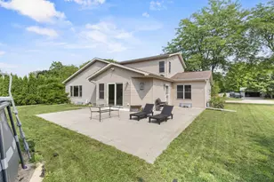 1325 S Westhaven Dr, Oshkosh, WI 54904 - Photo 64
