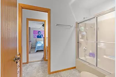 1325 S Westhaven Drive, Oshkosh, WI 54904 - Photo 50