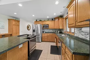 2117 Deer Haven Rd, Greenleaf, WI 54126 - Photo 6