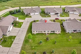 3292 Elk Ridge Dr, Oshkosh, WI 54904 - Photo 46