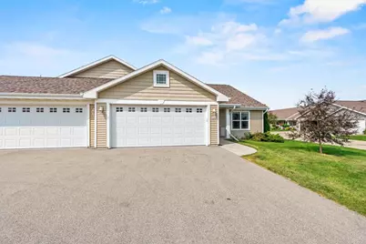 3292 Elk Ridge Drive, Oshkosh, WI 54904 - Photo 2