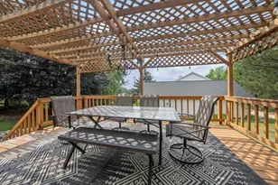 1236 Benjamin Ct, Green Bay, WI 54311 - Photo 10