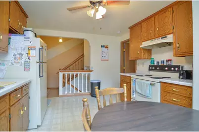 1666 Victoria Court, Green Bay, WI 54302 - Photo 32