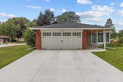 1520 Careful Drive, Green Bay, WI 54304 - Photo 30