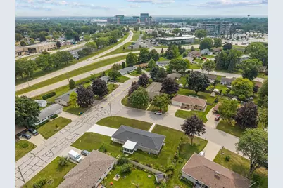 1520 Careful Drive, Green Bay, WI 54304 - Photo 4
