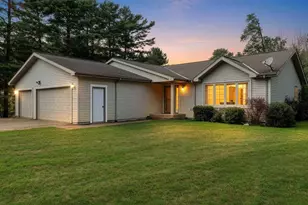 5808 Lade Beach Rd, Little Suamico, WI 54141 - Photo 2