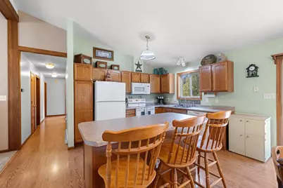 5808 Lade Beach Road, Little Suamico, WI 54141 - Photo 16