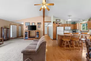 5808 Lade Beach Rd, Little Suamico, WI 54141 - Photo 8