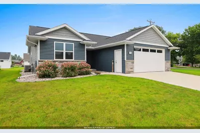 1501 Liberty Avenue, Neenah, WI 54956 - Photo 1