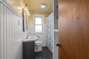 991 Suburban Dr, De Pere, WI 54115 - Photo 16
