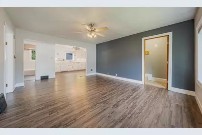 125 Mayer Street, Neenah, WI 54956 - Photo 2
