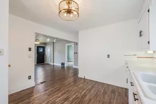 125 Mayer St, Neenah, WI 54956 - Photo 6