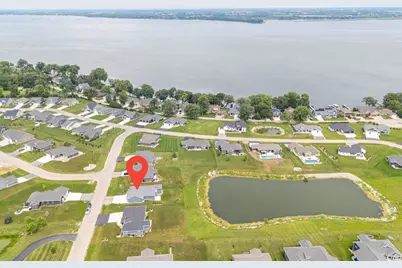 1712 Addie Parkway, Oshkosh, WI 54904 - Photo 44